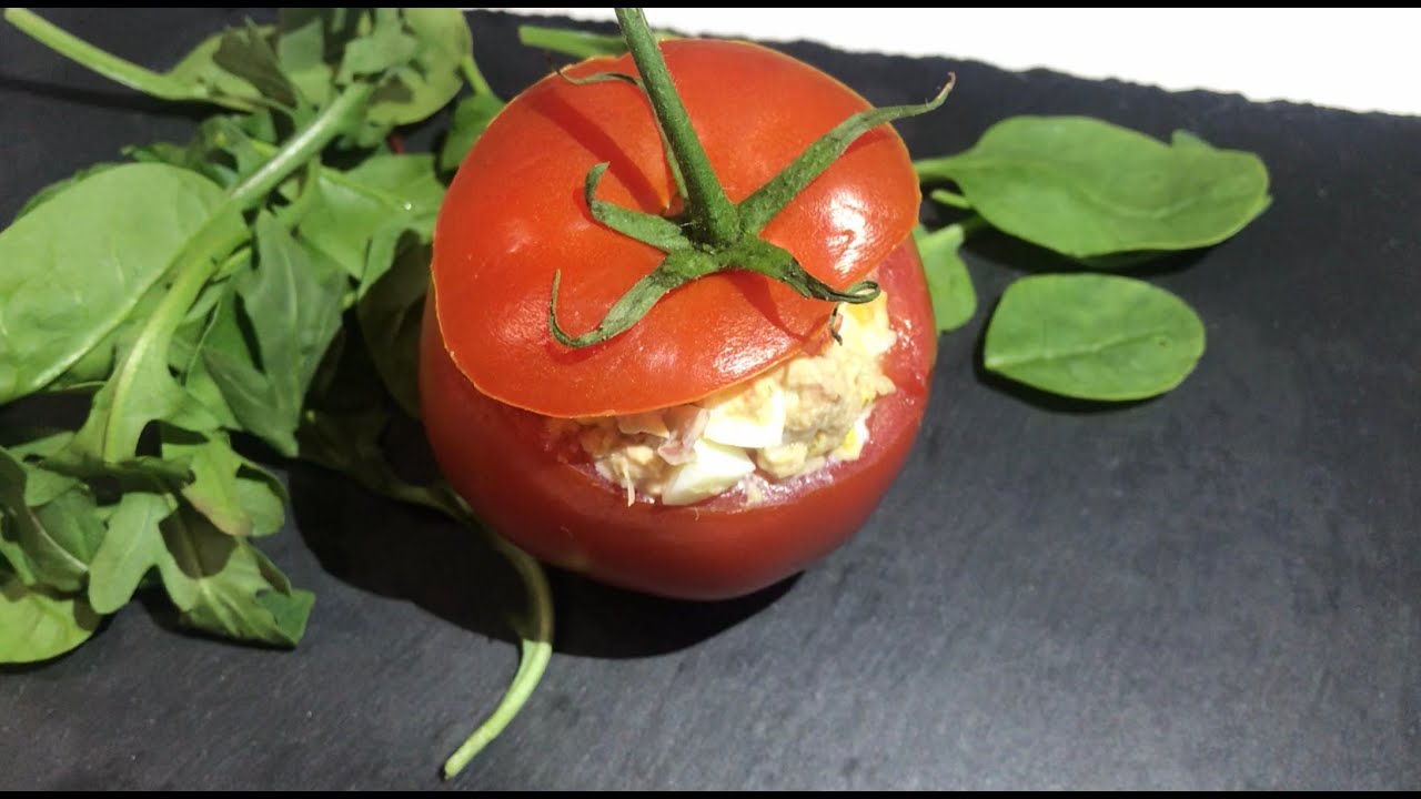 Tomate Farcie (froide) : Thon et Oeuf